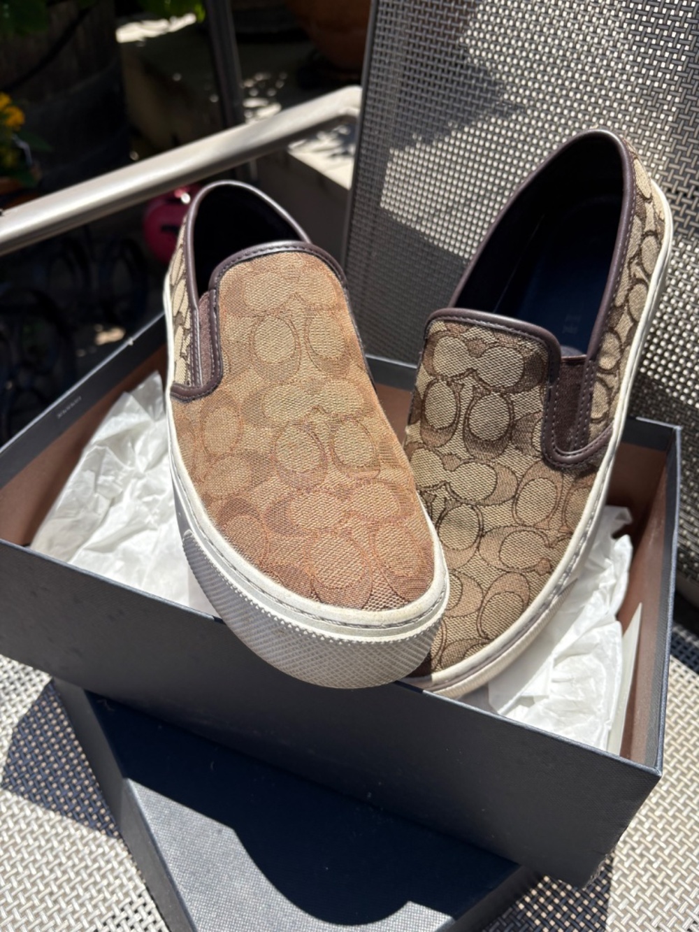 Coach slip on sneaker - Picture 2 of 5